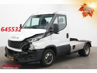 danneggiata veicoli commerciali Iveco Daily 40C18 Hi-Matic BE-trekker Navi Clima Cruise 2020/1