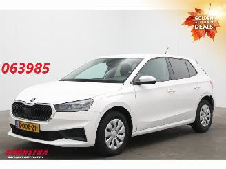 uszkodzony samochody osobowe Skoda Fabia 1.0 TSI Ambition Bluetooth Airco Cruise PDC 40.188 km! 2023/5