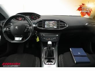 Peugeot 308 1.2 e-THP Allure Pano LED Navi Clima Cruise Camera PDC AHK picture 14