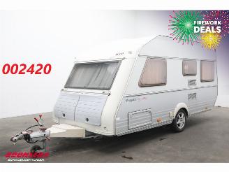 Schade caravan Kip  Nagivator 44TDB Frans Bed Ringverwarming 2003/6