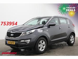 Schadeauto Kia Sportage 1.6 GDI X-treme ComfortLine Navi Clima Cruise Camera AHK 2016/1