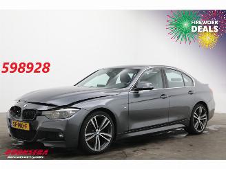 Schadeauto BMW 3-serie 318i M-Sport Aut. LED Leder Navi Clima Cruise SHZ 120.976 km! 2018/3