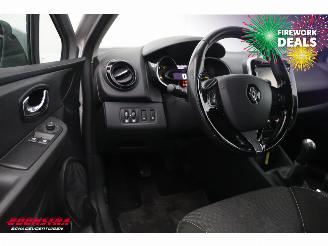 Renault Clio Estate Grandtour 1.5 dCi ECO Night Day Navi Airco Cruise PDC picture 24