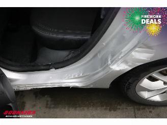 Renault Clio Grandtour Estate 0.9 TCe Zen Navi Airco Cruise 91.873 km! picture 7