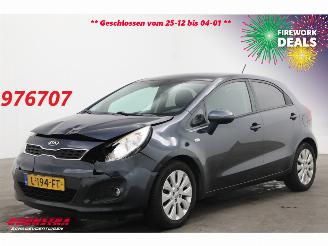 Unfallwagen Kia Rio 1.2 CVVT ComfortLine Clima Cruise SHZ LRHZ PDC 132.607 km! 2014/10