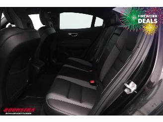 Volvo S-60 2.0 B5 R-Design LED ACC H/K Memory 360° LRHZ SHZ picture 15