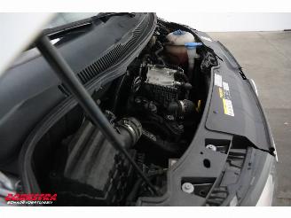 Volkswagen Transporter 2.0 TDI DSG Bulli L2-H1 DoKa Virtual Navi Airco Cruise Camera PDC AHK picture 6