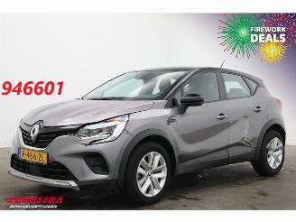 Schadeauto Renault Captur 1.0 TCe 90 evolution Navi Airco Cruise PDC 26.206 km! 2022/12