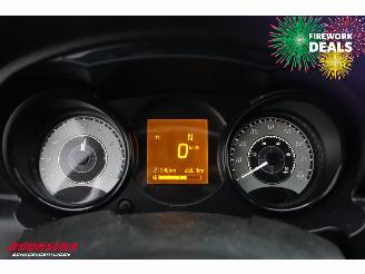 Microcar  M.GO Dynamic DCI Bluetooth Camera picture 16