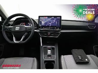 Seat Leon Sportstourer 1.5 eTSI Style Aut. LED ACC Navi Clima Camera 16.633 km! picture 12