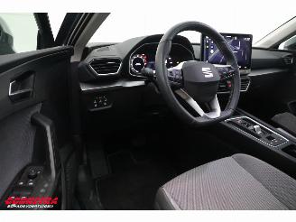 Seat Leon Sportstourer 1.5 eTSI Style Aut. LED ACC Navi Clima Camera 16.633 km! picture 16