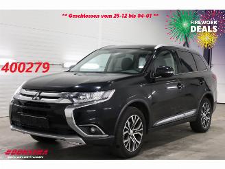 damaged passenger cars Mitsubishi Outlander 2.2 DI-D Intense Clima Cruise Camera Bluetooth AHK 184.136 km! 2017/10