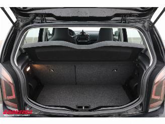Volkswagen Up! 1.0 Clima Cruise SHZ PDC Camera 87.467 km! picture 27