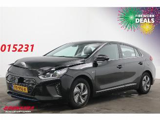 Auto incidentate Hyundai Ioniq 1.6 GDi Comfort ACC Infinity Navi Camera PDC 2017/10
