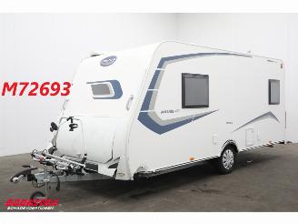 Vaurioauto  caravans Caravelair  Antares 470 Luifel Fietsendragers Single Beds BT 2021 2021/3