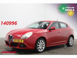škoda osobní automobily Alfa Romeo Giulietta 1.4 T Distinctive Clima Cruise AHK 2012/4