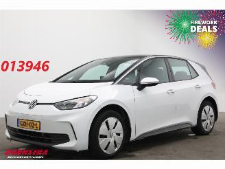 skadebil auto Volkswagen ID.3 Pure Oranje Edition 52 kWh LED ACC Apple/Android LRHZ SHZ 2025/1