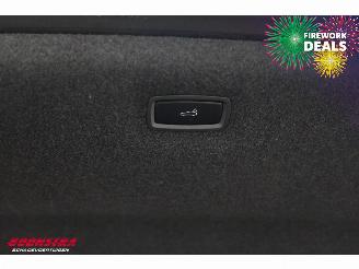 Porsche Taycan 4S 93 kWh Performance RHD EU-Zulassung Sport Chrono Pano 360° picture 33