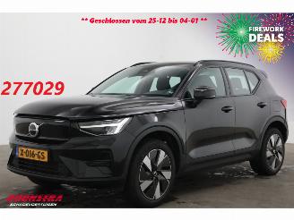Voiture accidenté Volvo XC40 Single Motor Extened Range Core 82 kWh LED ACC Navi Camera LRHZ 2023/11