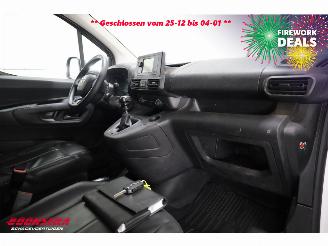Toyota Proace 1.5 D-4D Cool Leder Airco Cruise AHK 28.431 km! picture 17