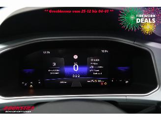 Volkswagen T-Roc 1.0 TSI Goal LED ACC Virtual Clima Camera LRHZ 485 km!! picture 23