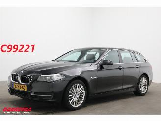 BMW 5-serie Touring 520i Aut. High Executive Xenon Leder Memory Navi Clima Cruise SHZ 145.935 km! 2015/2