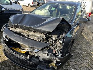 uszkodzony Opel Astra Sports Tourer 1.0 Online Edition