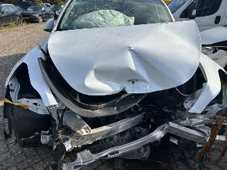 Tesla Model Y Standard Range RWD picture 2
