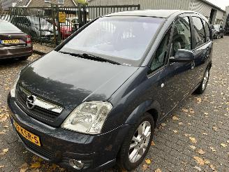 Schadeauto Opel Meriva 1.6 Cosma 2010/2