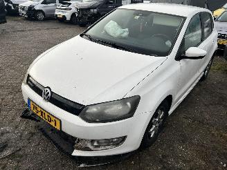 Damaged car Volkswagen Polo 1.2 TDI BlueMotion Comfort  5 drs 2012/6