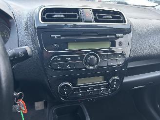 Mitsubishi Space-star 1.0 picture 8