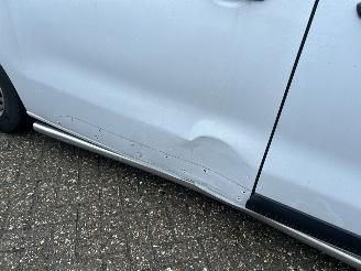 Peugeot Expert Electrisch   Automaat  9 persoons picture 6