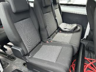 Peugeot Expert Electrisch   Automaat  9 persoons picture 16