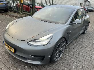 skadebil auto Tesla Model 3 Standard RWD Plus  60 kWh 2019/11