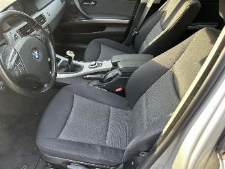 BMW 3-serie 318i  Sedan picture 7