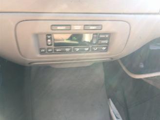 Lincoln Town Car 4.6i V8 164kW picture 10