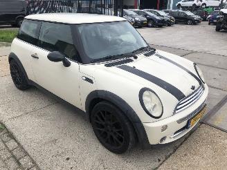 Mini Mini ONE Airco 66kW picture 3