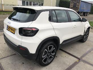 Jeep Avenger 54kWh Longitude picture 4