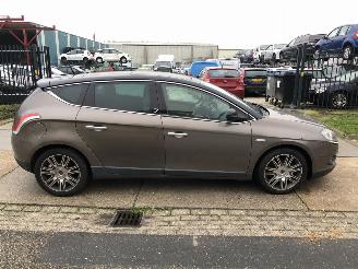 Schadeauto Lancia Delta 18i 16v 147kW Aut E5 Executive 2011/6