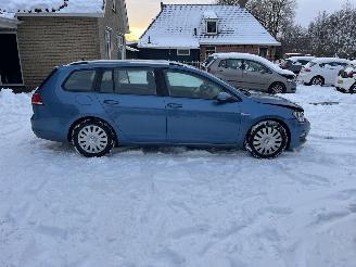 Volkswagen Golf 1.0 tsi picture 6
