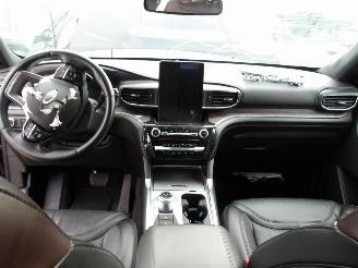 Ford Explorer PLATIUM picture 28