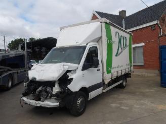 Vaurioauto  commercial vehicles Mercedes Sprinter 516 CDI 2021/8
