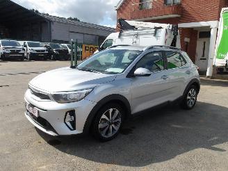 skadebil auto Kia Stonic  2022/12