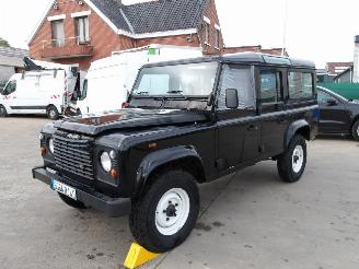 uszkodzony samochody osobowe Land Rover Defender 110 2005/12