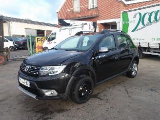 uszkodzony samochody osobowe Dacia Sandero STEPWAY 2019/10