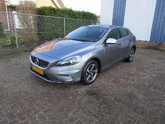 škoda osobní automobily Volvo V-40 1.5 T2 Automaat R-Design Camera Navi 161.000 KM 2016/11