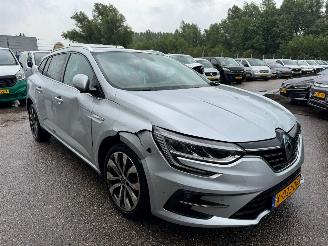 Schadeauto Renault Mégane Estate 1.3 AUTOMAAT TCe 140 Techno BJ 2023 40.012 KM 2023/10