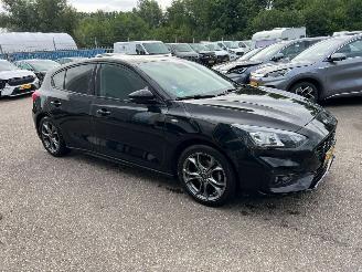 Schadeauto Ford Focus 1.0 EcoBoost ST Line Business 2019/10
