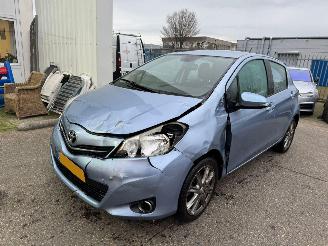 Coche accidentado Toyota Yaris 1.3 VVT-i Dynamic AUTOMAAT 2012/3