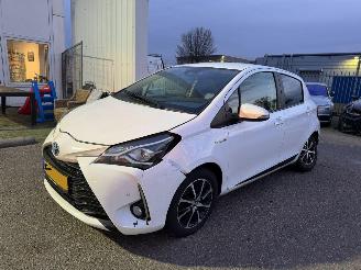Schadeauto Toyota Yaris 1.5 Hybrid Design Sport AUTOMAAT 2018/3